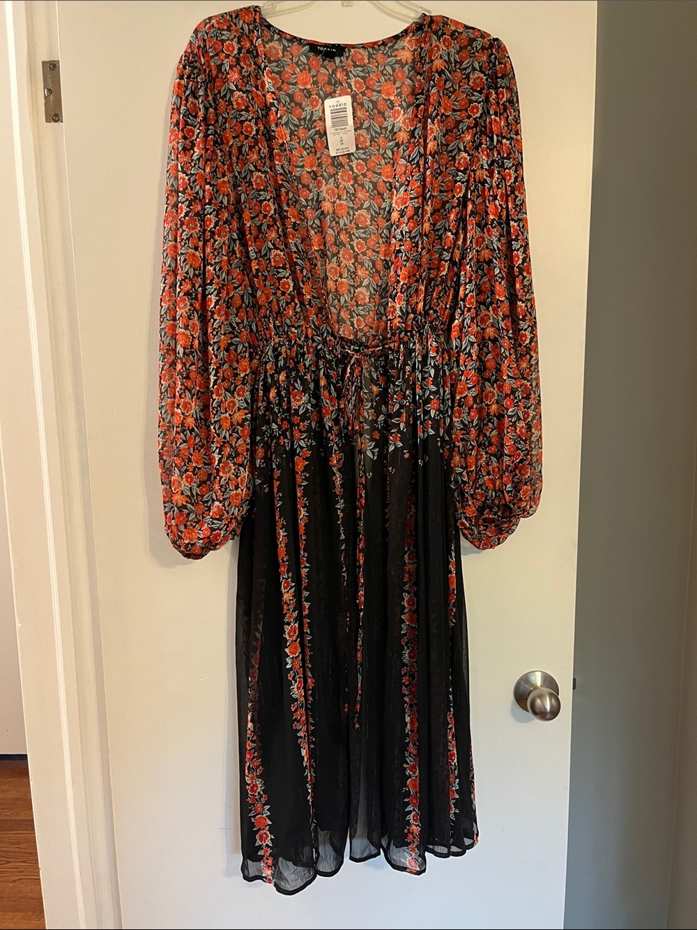 NWT Torrid Floral Long Sleeve tie front swimsuit cover-up 4X/26